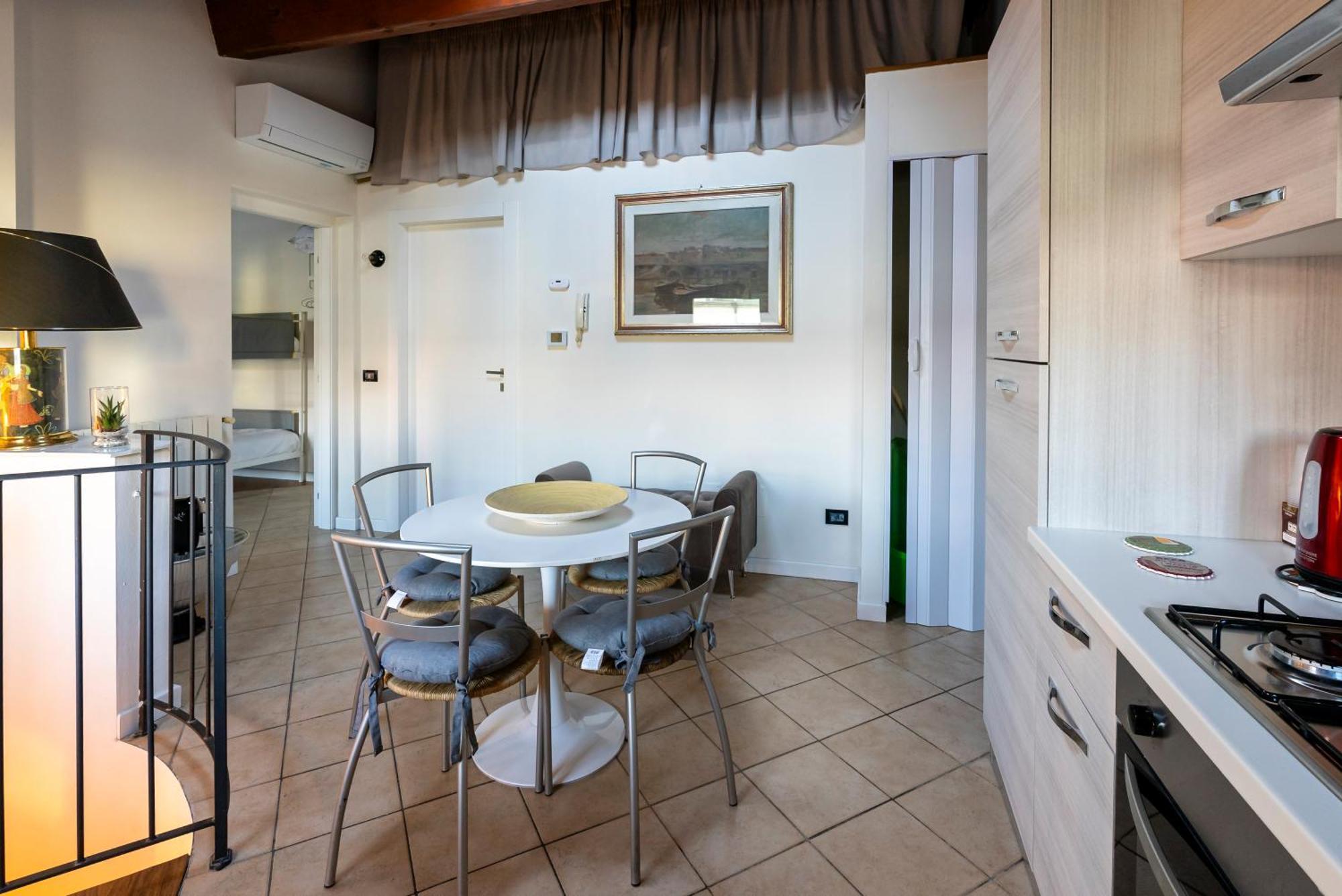 I Bimbi Apartments ลีวอร์โน ภายนอก รูปภาพ